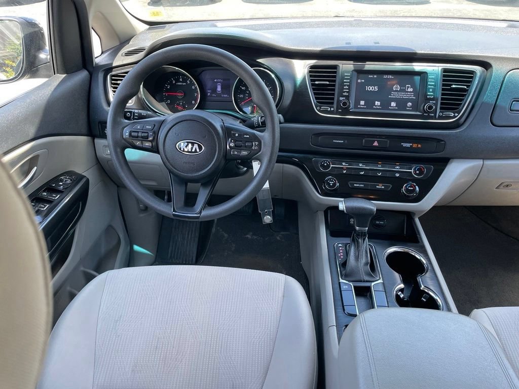 Used 2020 Kia Sedona LX FWD image 9