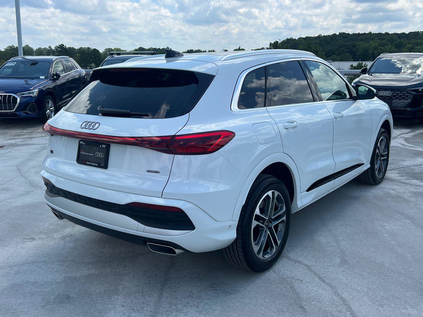 Certified 2025 Audi Q5 Premium w/ Premium Plus AWD/4WD image 5