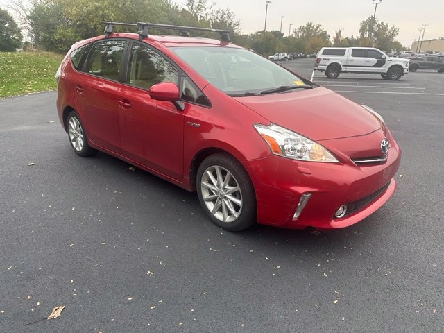 Used 2014 Toyota Prius V Five FWD image 4