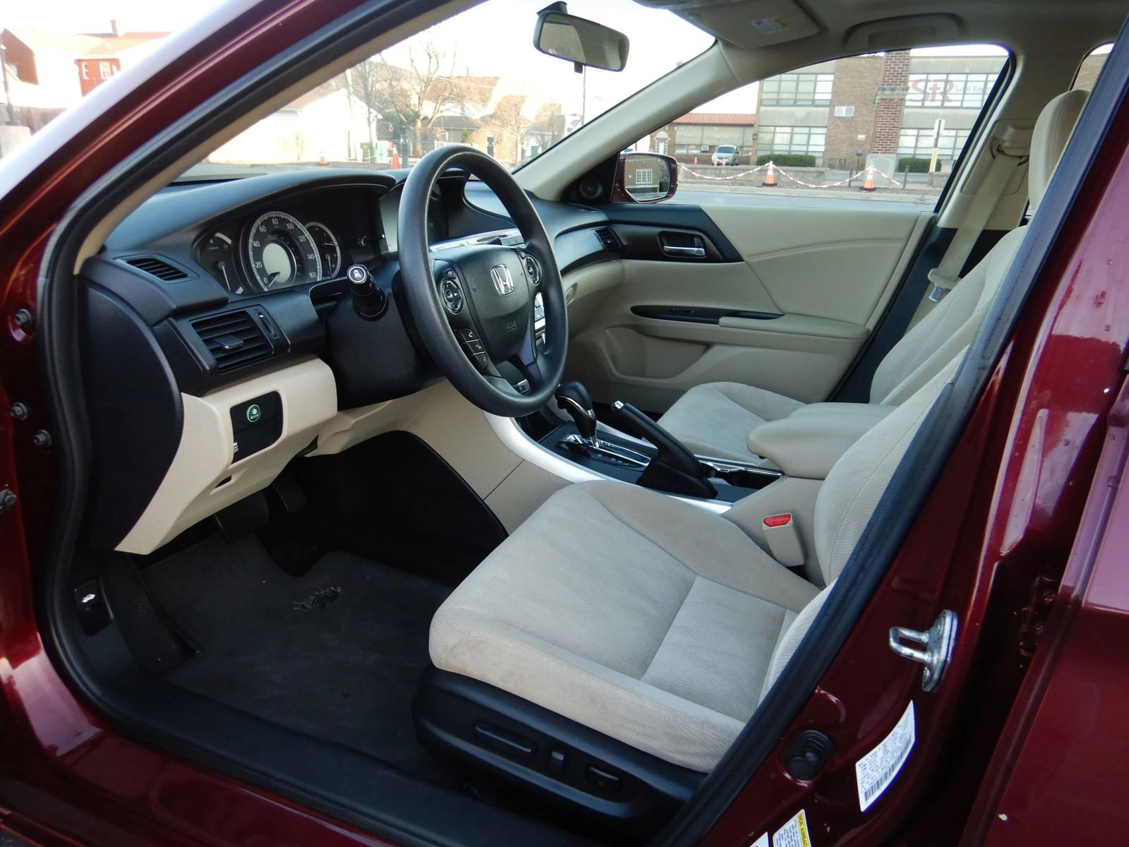 Used 2014 Honda Accord EX image 12