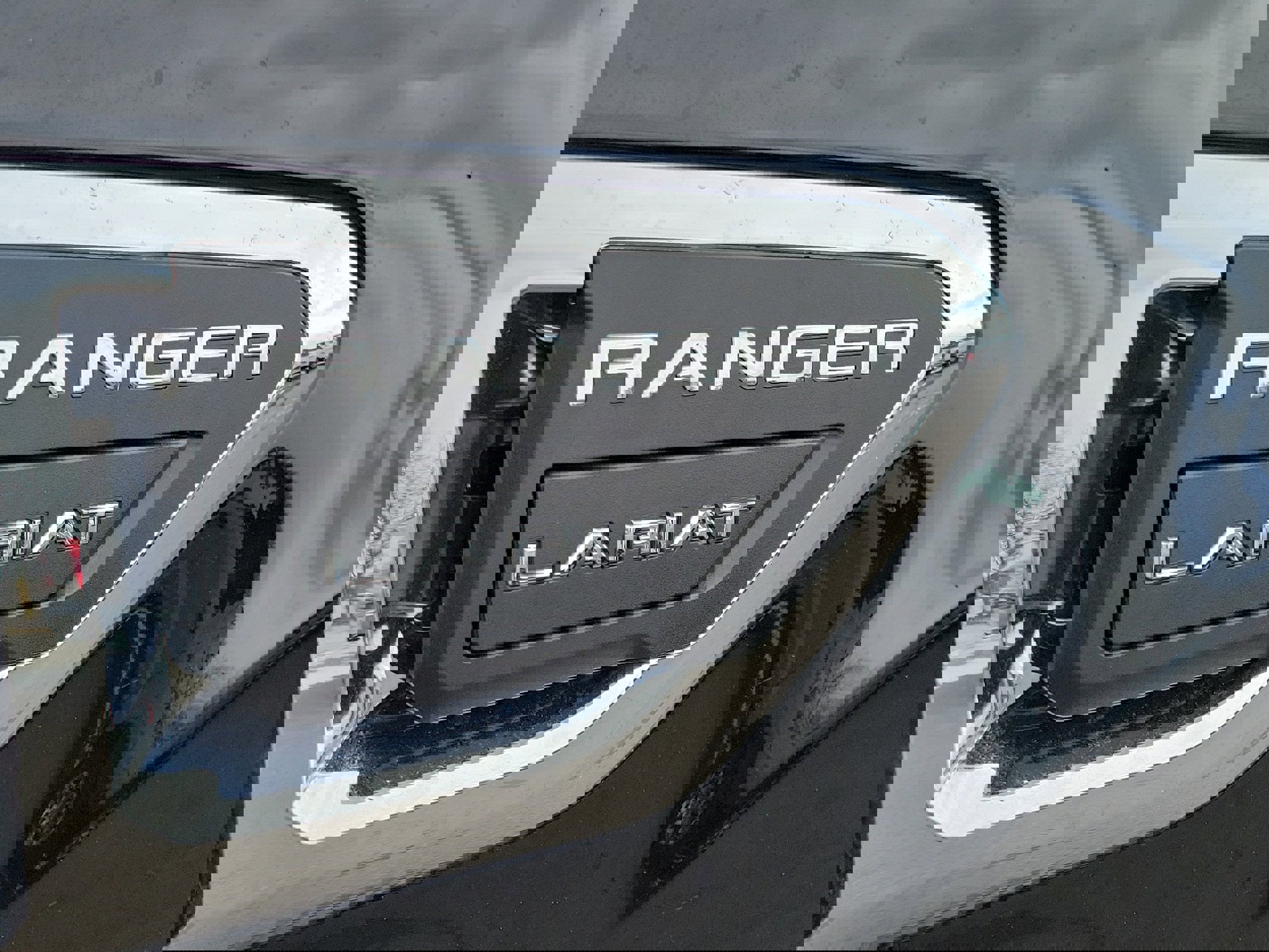 Certified 2020 Ford Ranger Lariat w/ Equipment Group 501A Mid image 6