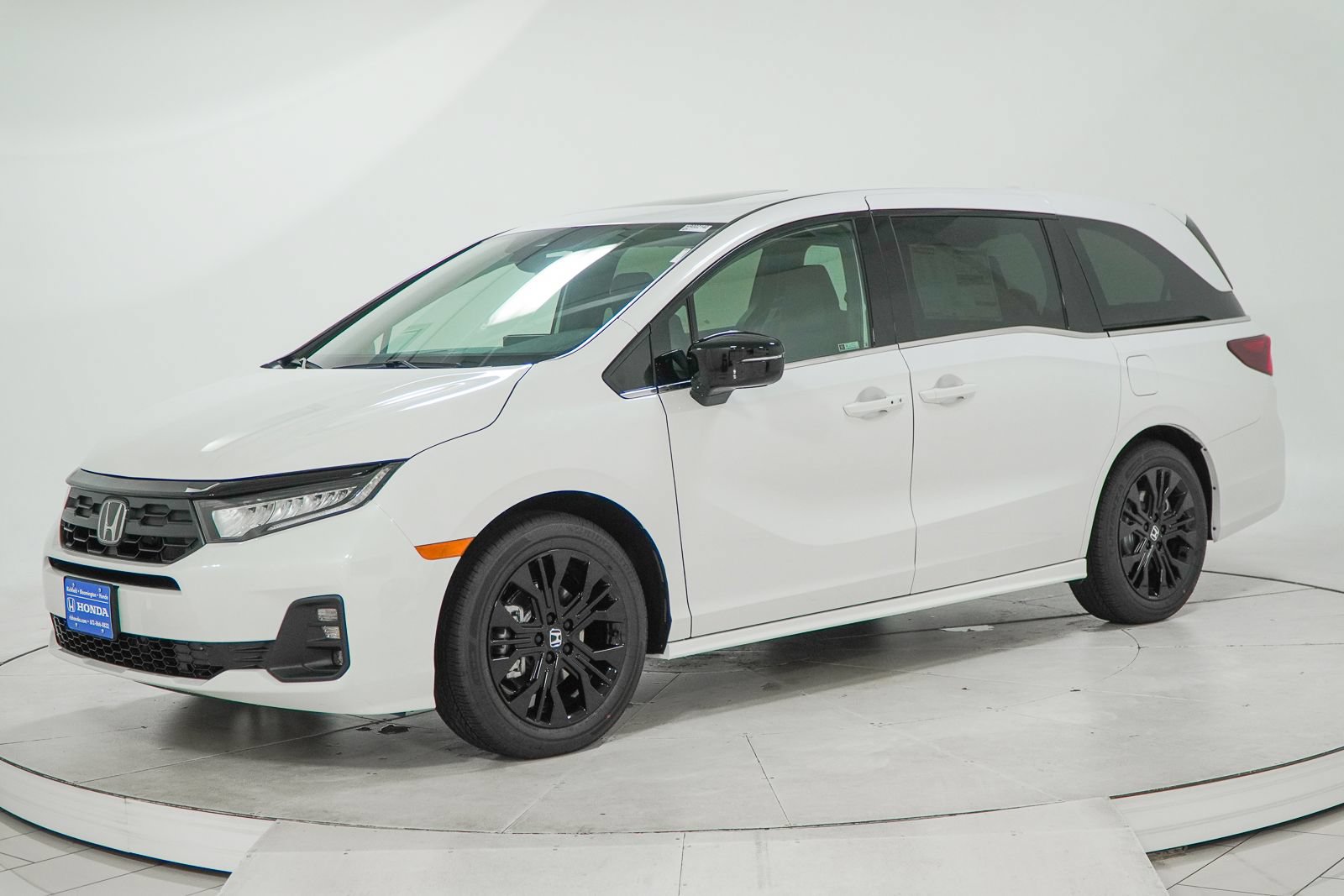 New 2026 Honda Odyssey Sport-L image 3
