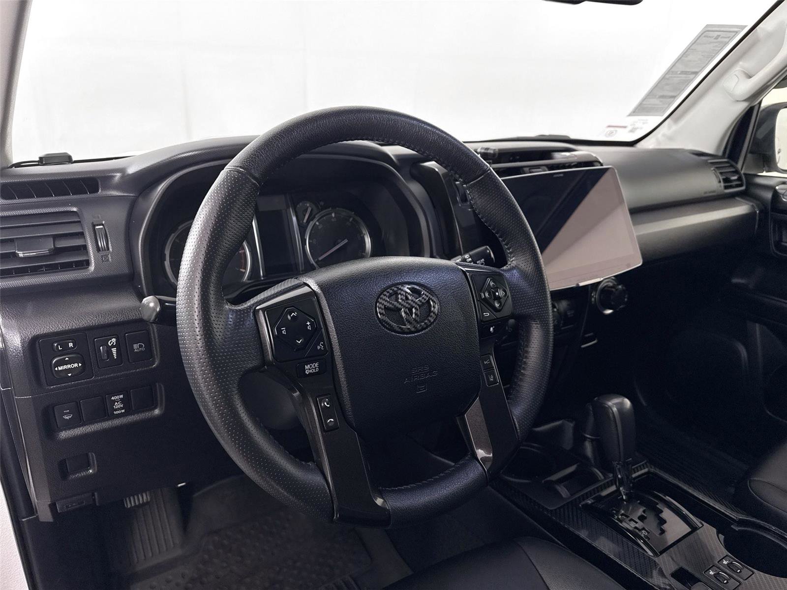Certified 2021 Toyota 4Runner Venture w/ Moonroof Package AWD/4WD image 4