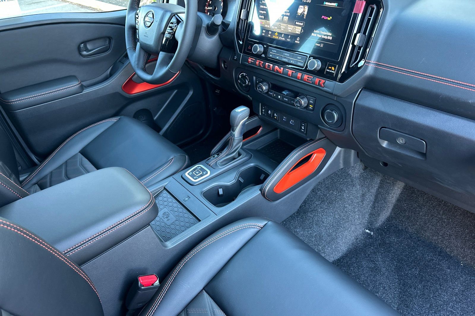 New 2026 Nissan Frontier PRO-4X w/ Pro Premium Package image 12