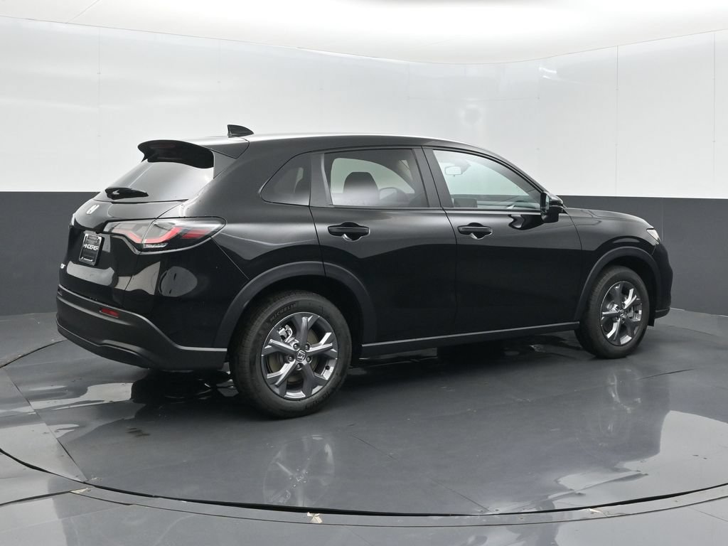 New 2027 Honda HR-V LX image 8