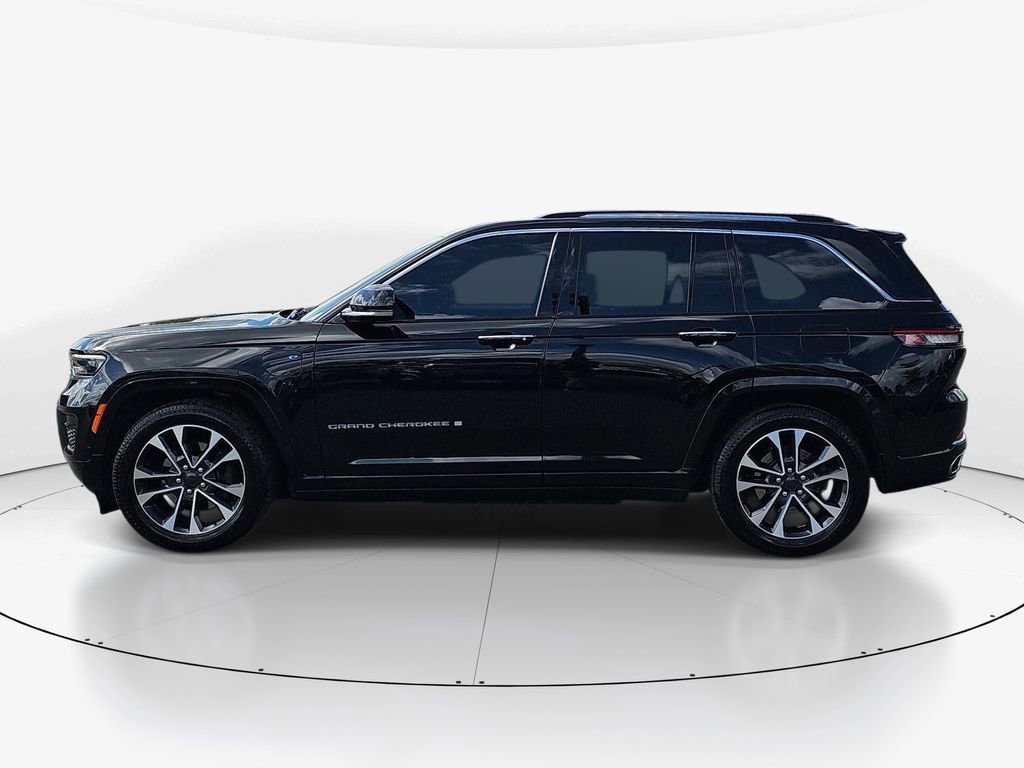 Used 2022 Jeep Grand Cherokee Overland w/ Luxury Tech Group IV image 9