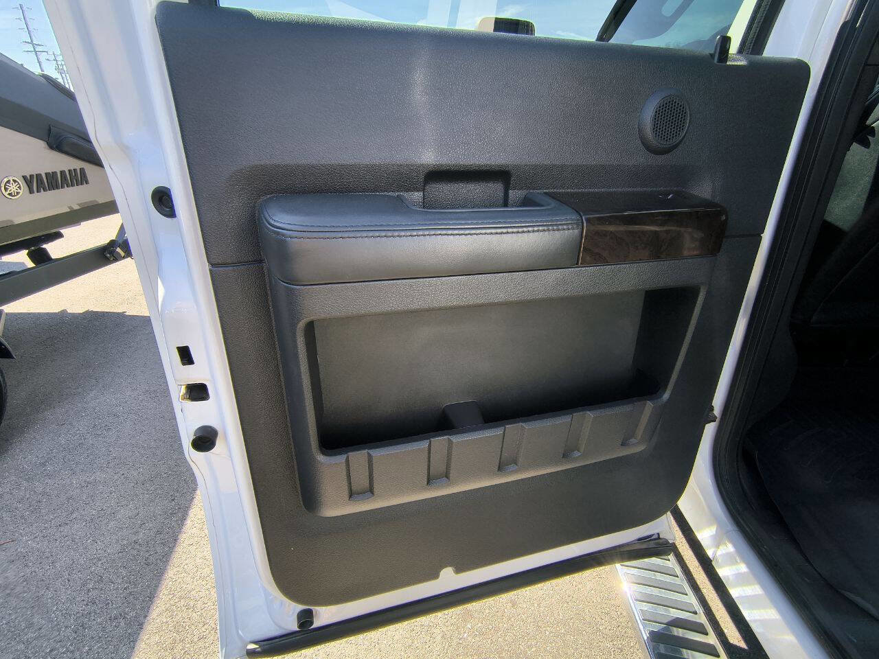 Used 2016 Ford F250 Platinum w/ FX4 Off-Road Package image 25