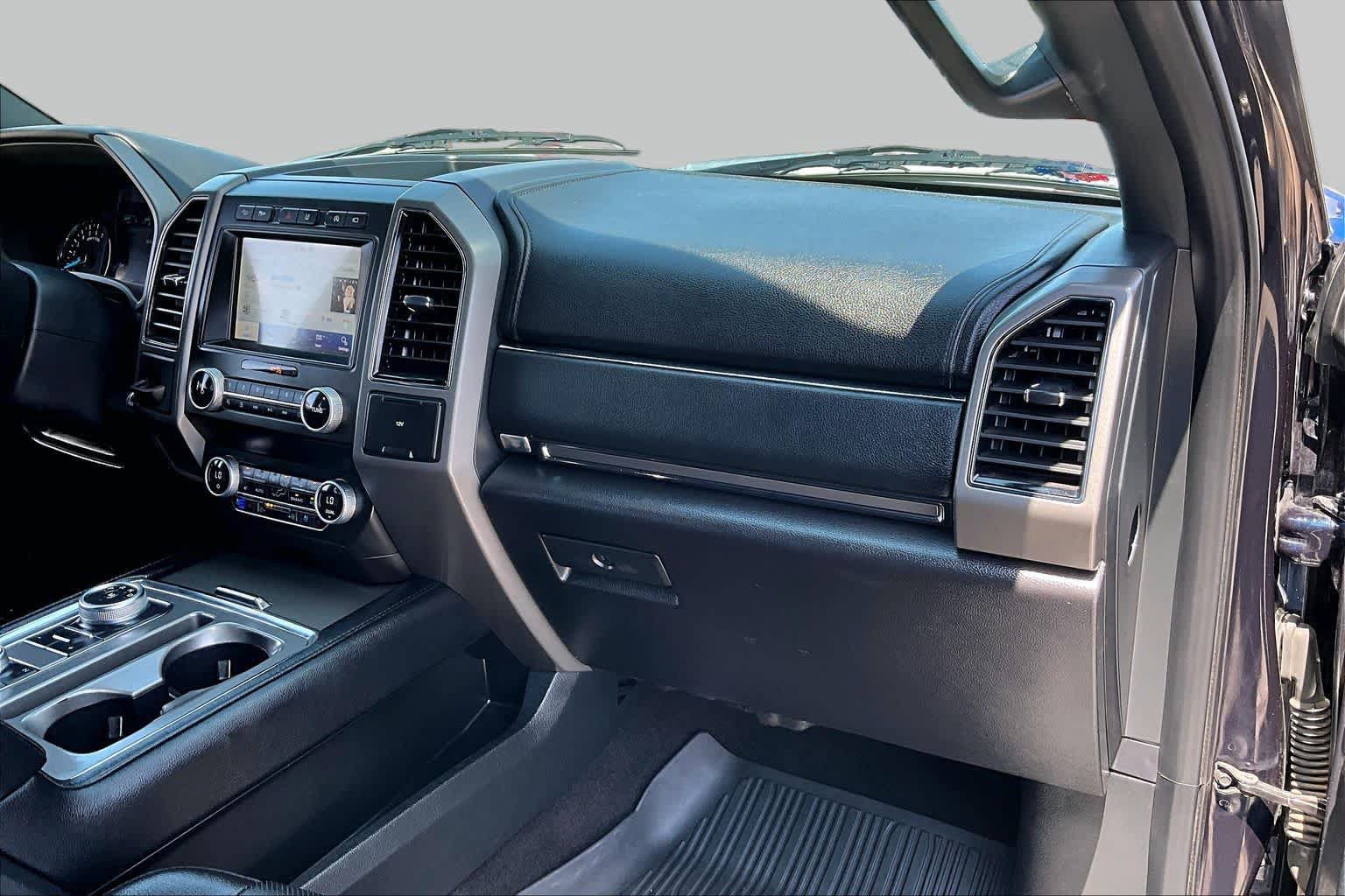 Used 2021 Ford Expedition Max XLT AWD/4WD image 18