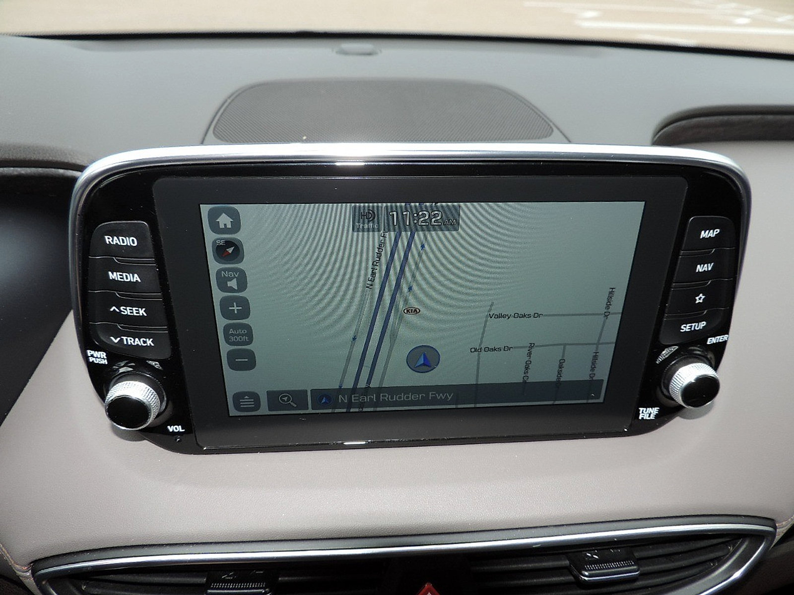 Used 2020 Hyundai Santa Fe Limited FWD image 21
