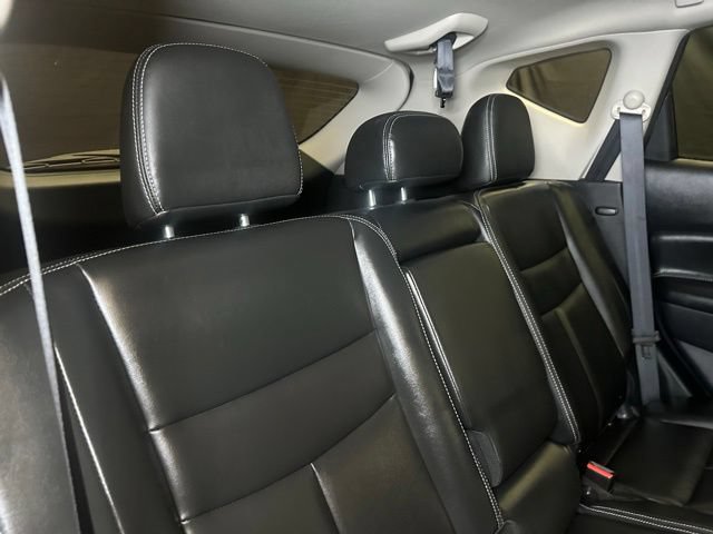 Used 2024 Nissan Murano SV AWD/4WD image 17