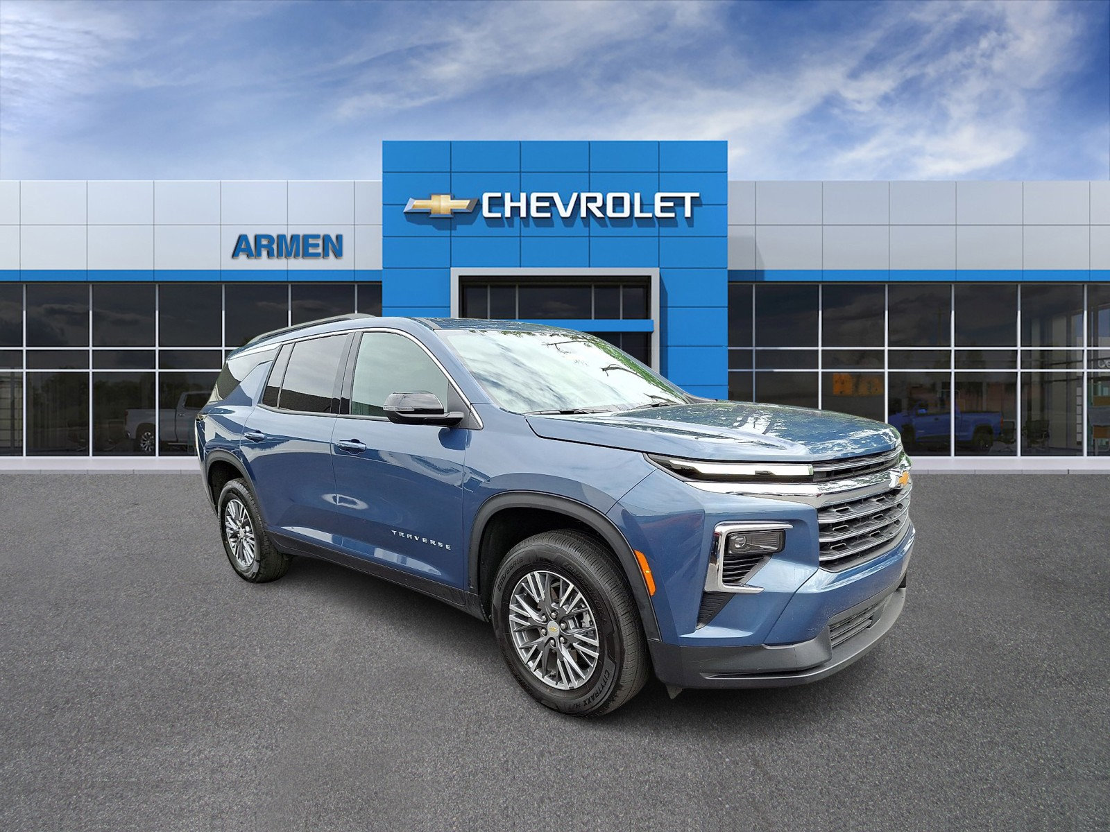 Certified 2026 Chevrolet Traverse LT AWD/4WD image 4