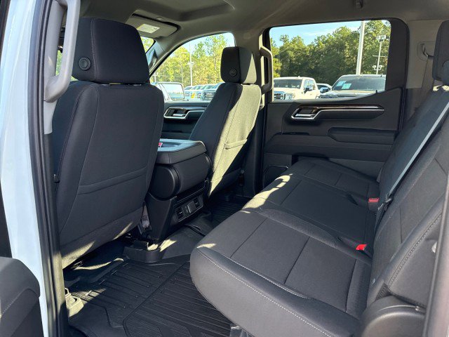 New 2026 GMC Sierra 1500 SLE image 18