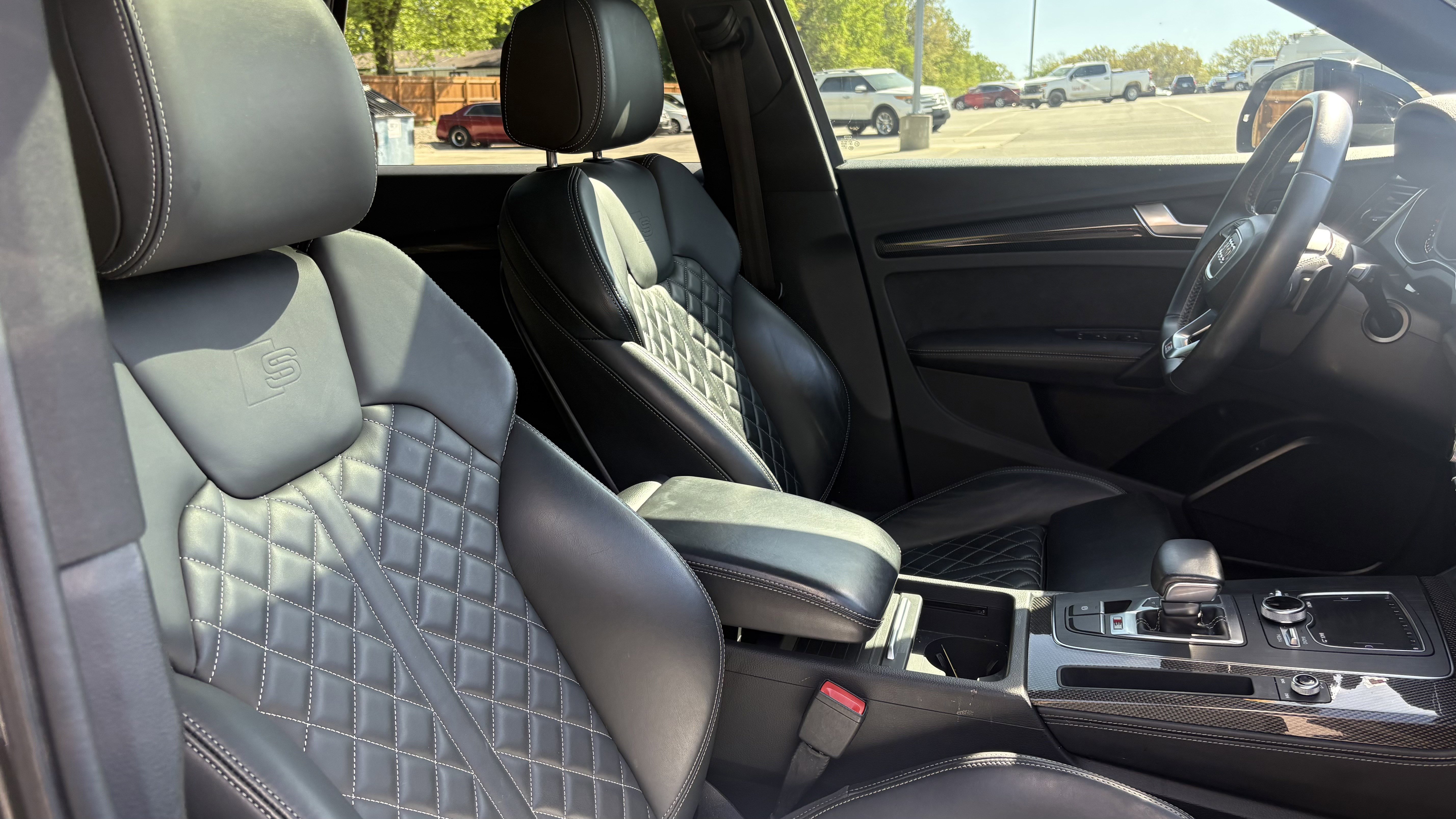 Used 2020 Audi SQ5 Premium Plus w/ Premium Plus Package image 33