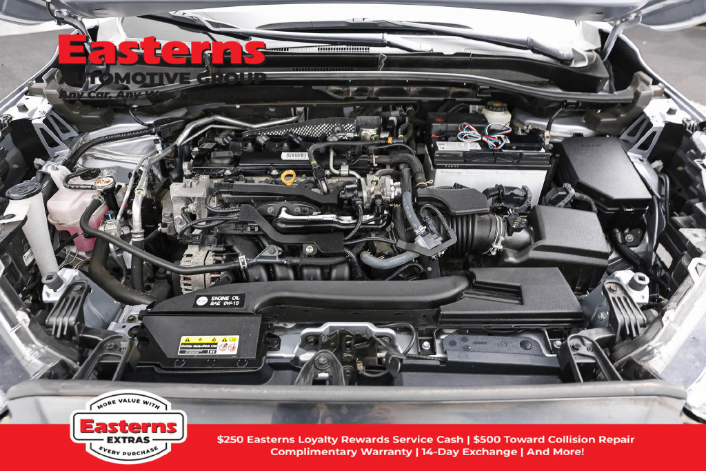 Used 2022 Toyota Corolla Cross LE AWD/4WD image 8