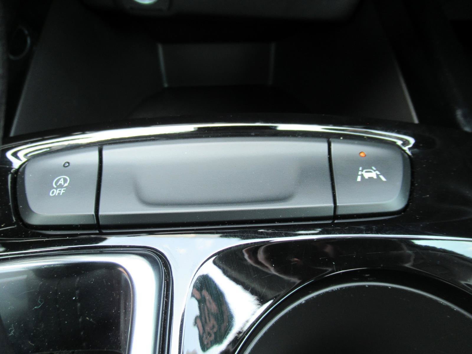 Certified 2024 Chevrolet Trax ACTIV w/ Driver Confidence Package FWD image 26