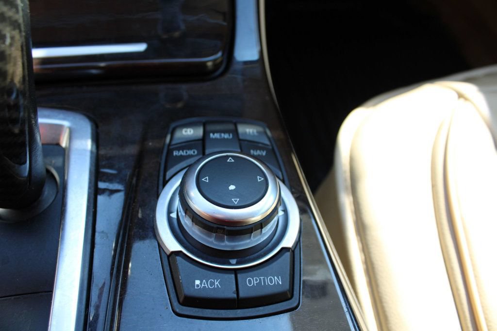 Used 2011 BMW 528i Sedan RWD image 22