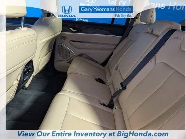 Used 2021 Jeep Grand Cherokee L Limited w/ MOPAR Finishing Package AWD/4WD image 18