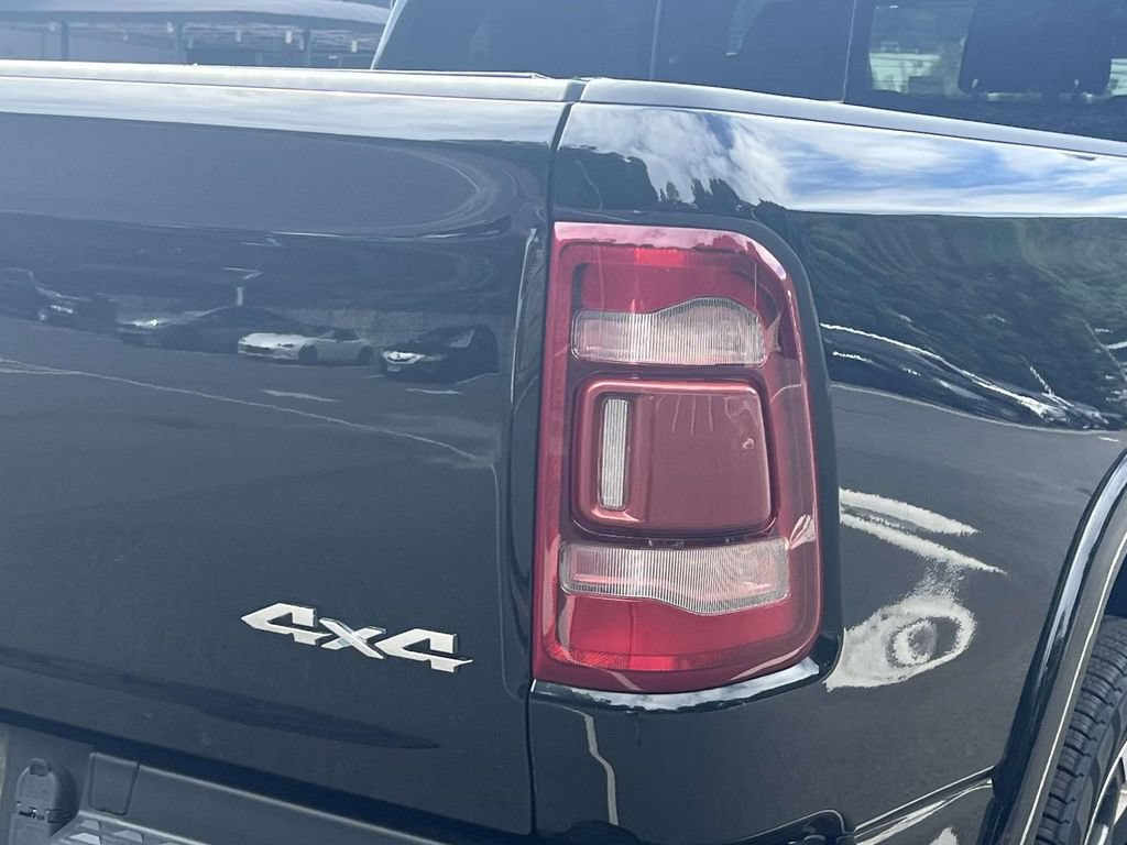 Used 2022 RAM 1500 Limited w/ Body Color Bumper Group AWD/4WD image 9