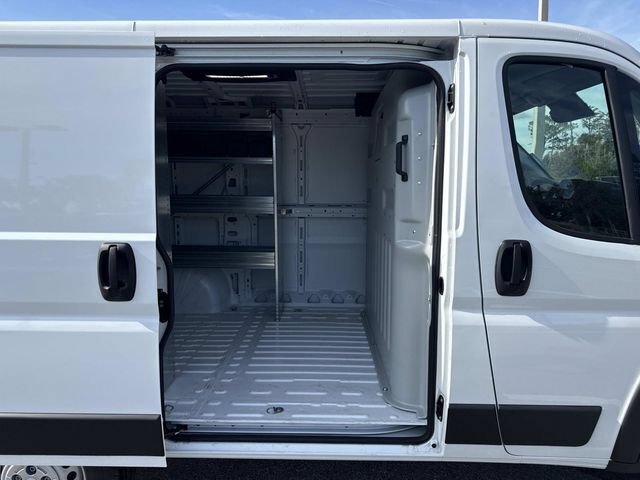 New 2025 RAM ProMaster 1500 w/ Convenience Group FWD image 13