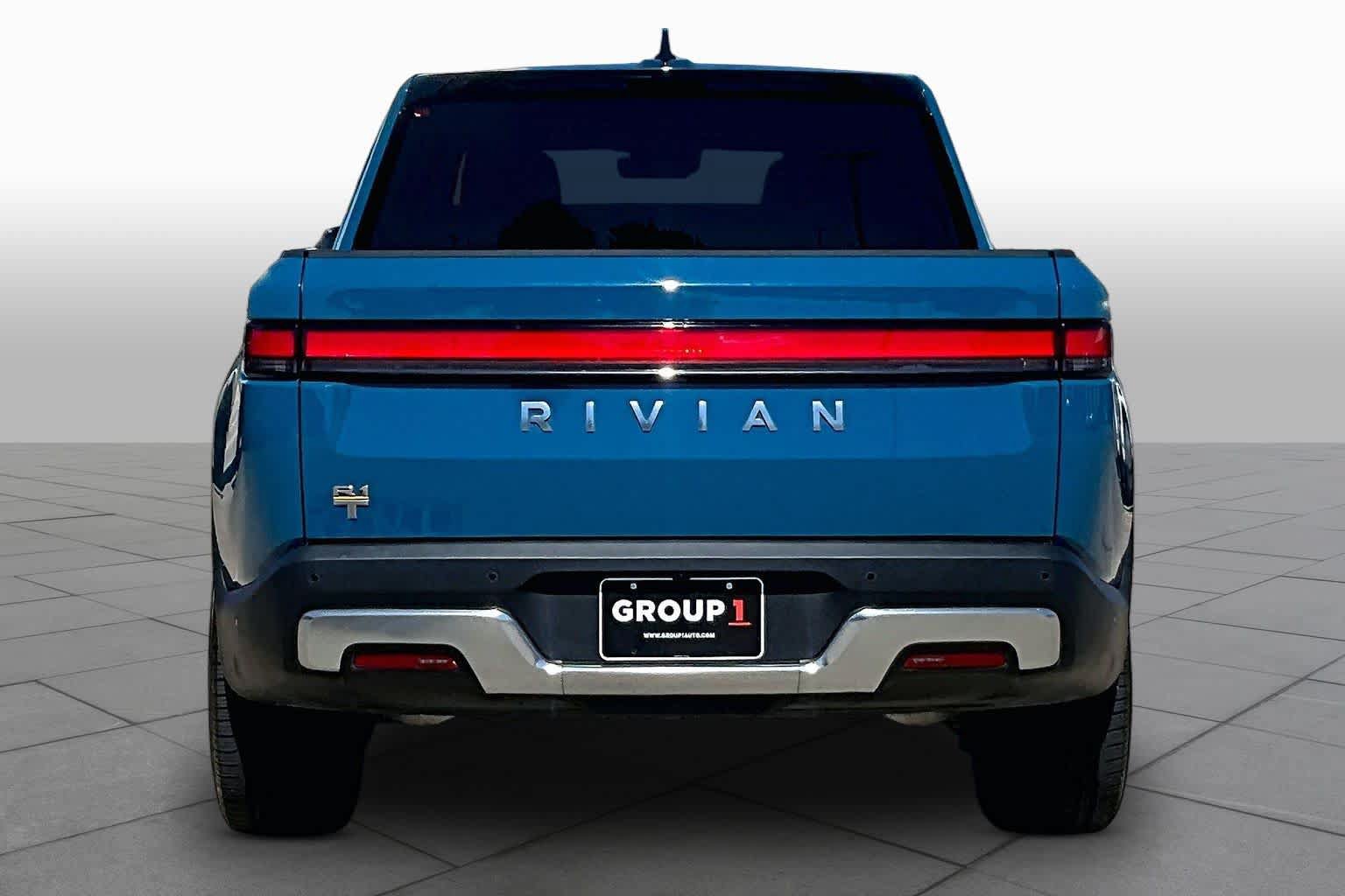 Used 2023 Rivian R1T Adventure AWD/4WD image 4