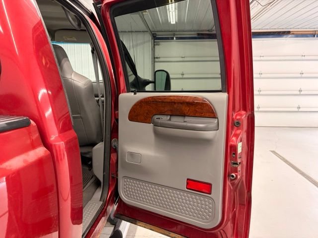 Used 2002 Ford F250 Lariat AWD/4WD image 8