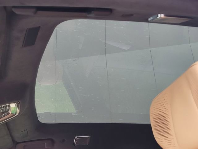 New 2025 Cadillac Escalade IQ Sport 2 w/ LPO, ONYX Package image 14