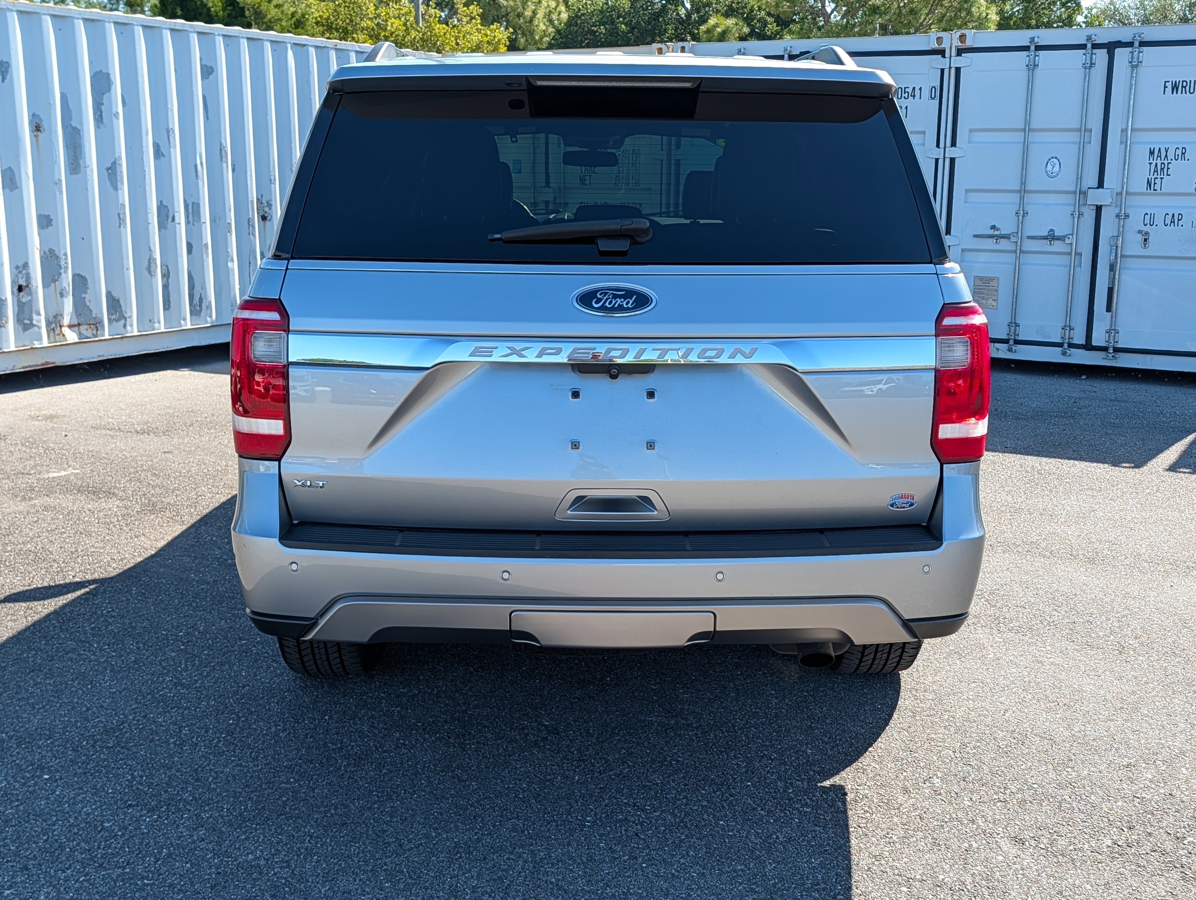 Used 2020 Ford Expedition XLT w/ Equipment Group 202A RWD image 5