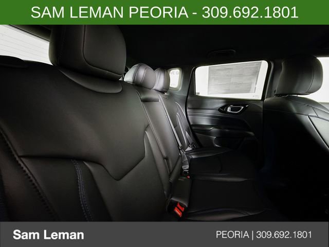 New 2026 Jeep Compass Limited image 25