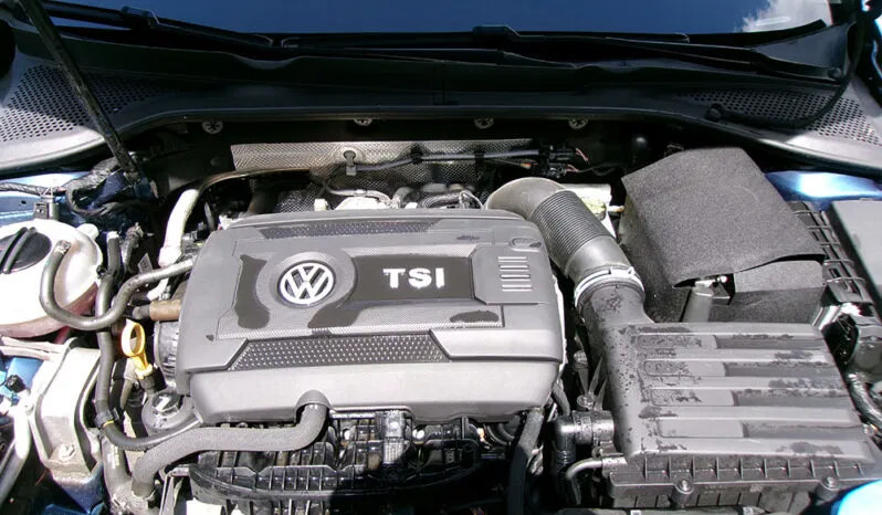 Used 2017 Volkswagen Golf SE FWD image 10