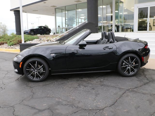 New 2026 MAZDA MX-5 Miata Grand Touring w/ Weather Package RWD image 2