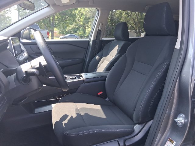 Used 2024 Nissan Rogue S AWD/4WD image 11