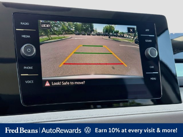 New 2026 Volkswagen Taos SE AWD/4WD image 11
