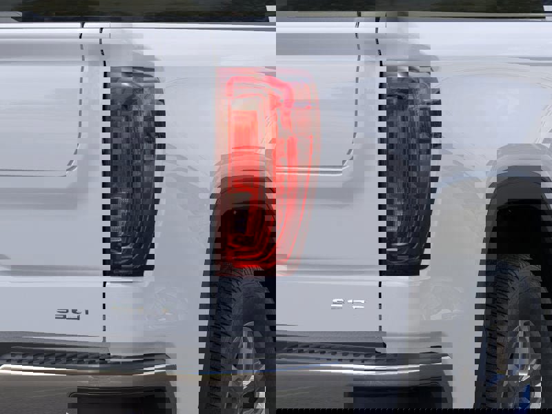 New 2026 GMC Sierra 1500 SLT image 44