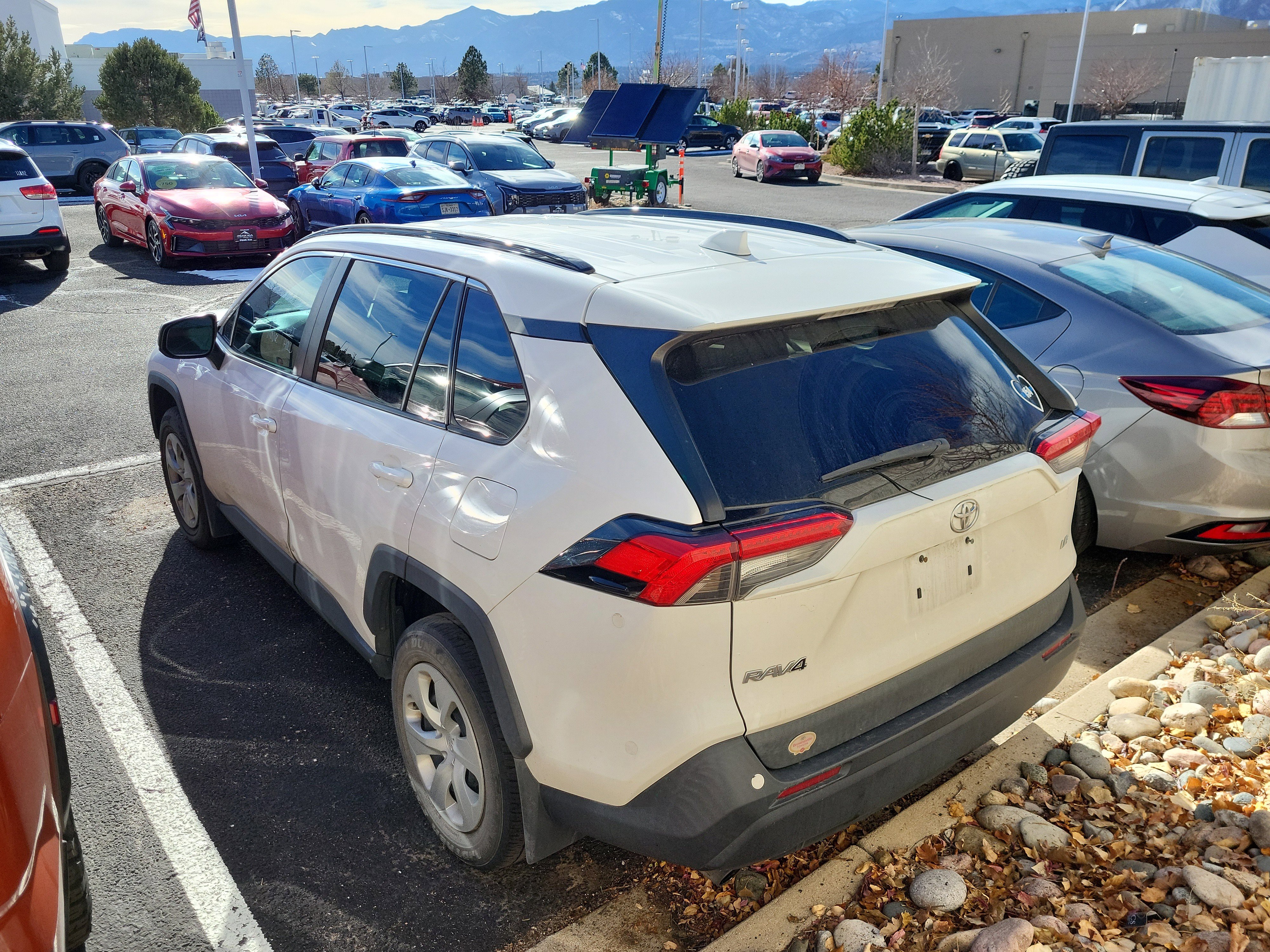 Used 2020 Toyota RAV4 LE image 3