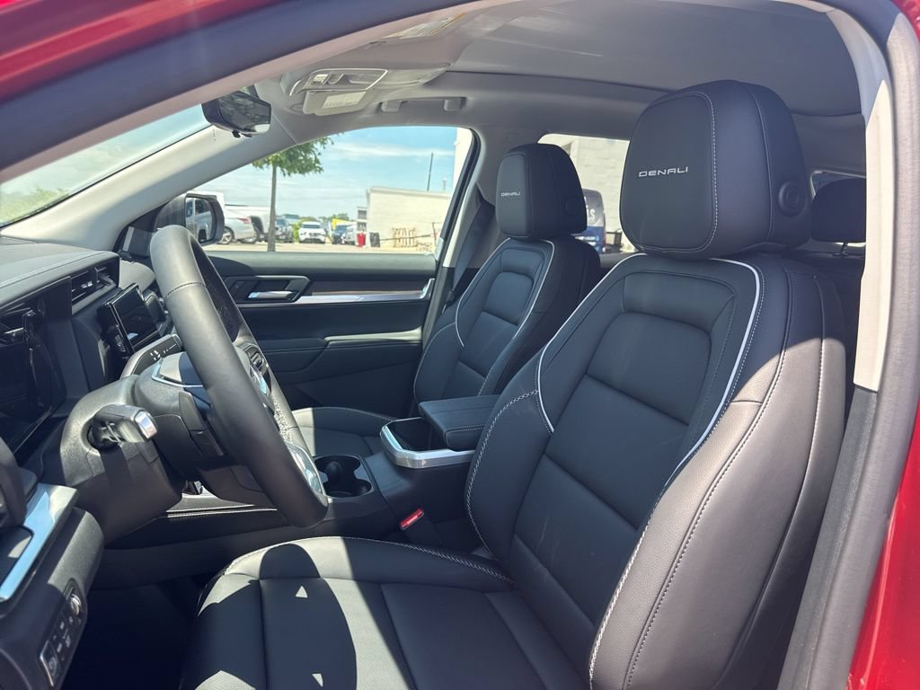 New 2026 GMC Terrain Denali AWD/4WD image 17