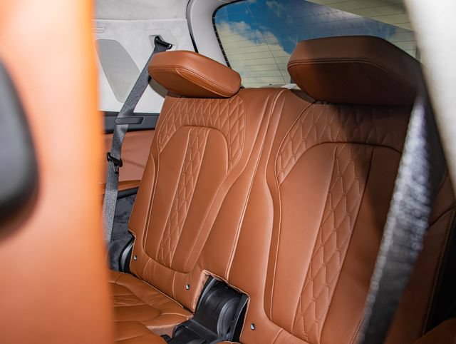 New 2026 BMW ALPINA XB7 AWD/4WD image 21