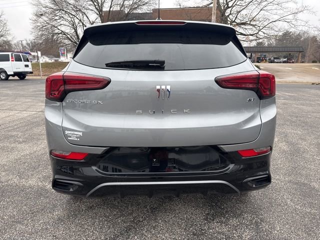 Used 2024 Buick Encore GX Sport Touring image 3