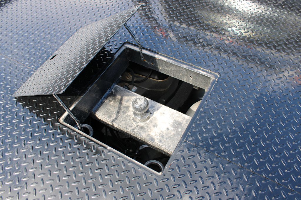 Used 2024 Chevrolet Silverado 3500 W/T w/ Snow Plow Prep Package image 15