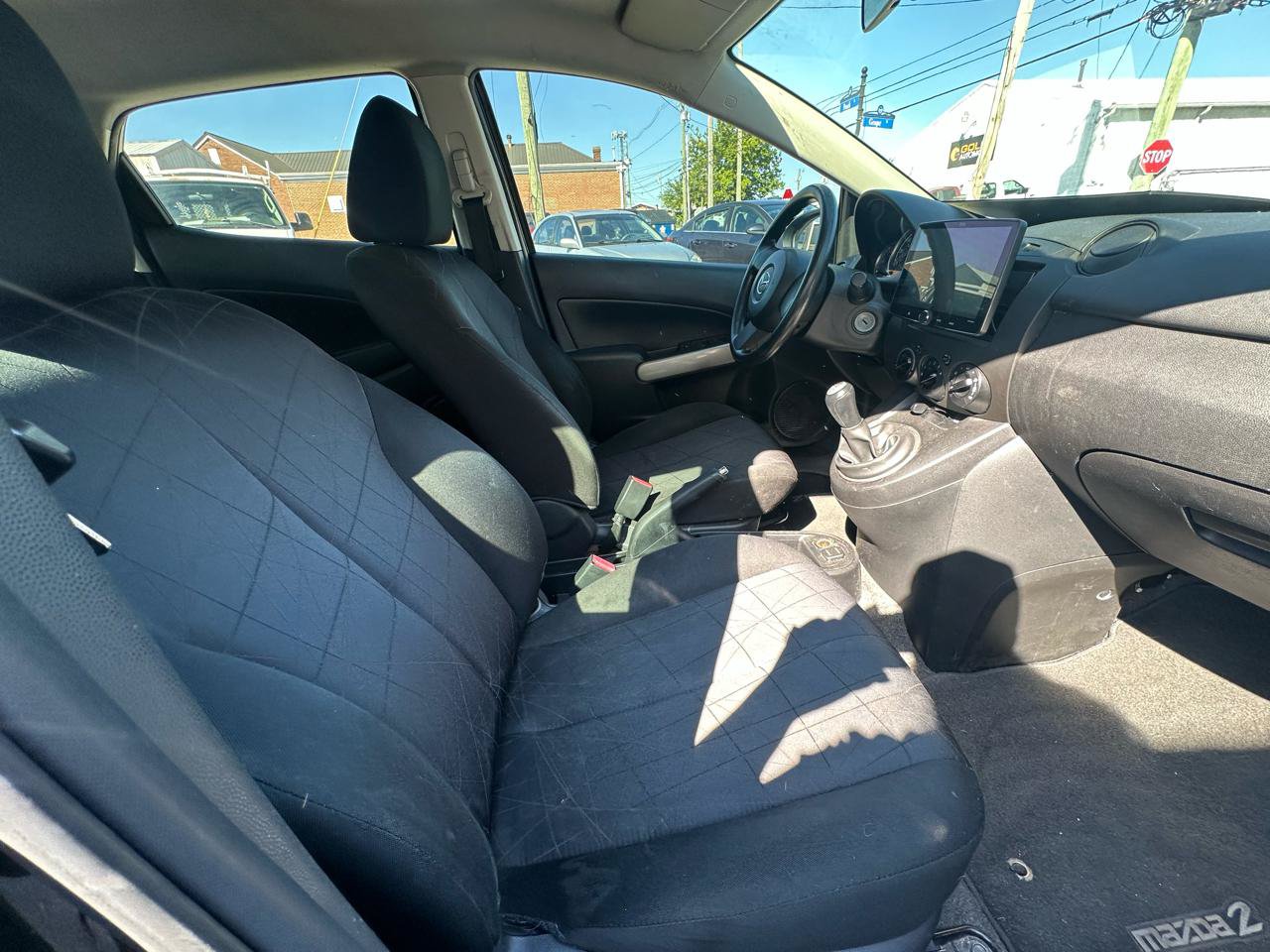 Used 2013 MAZDA MAZDA2 Sport FWD image 11