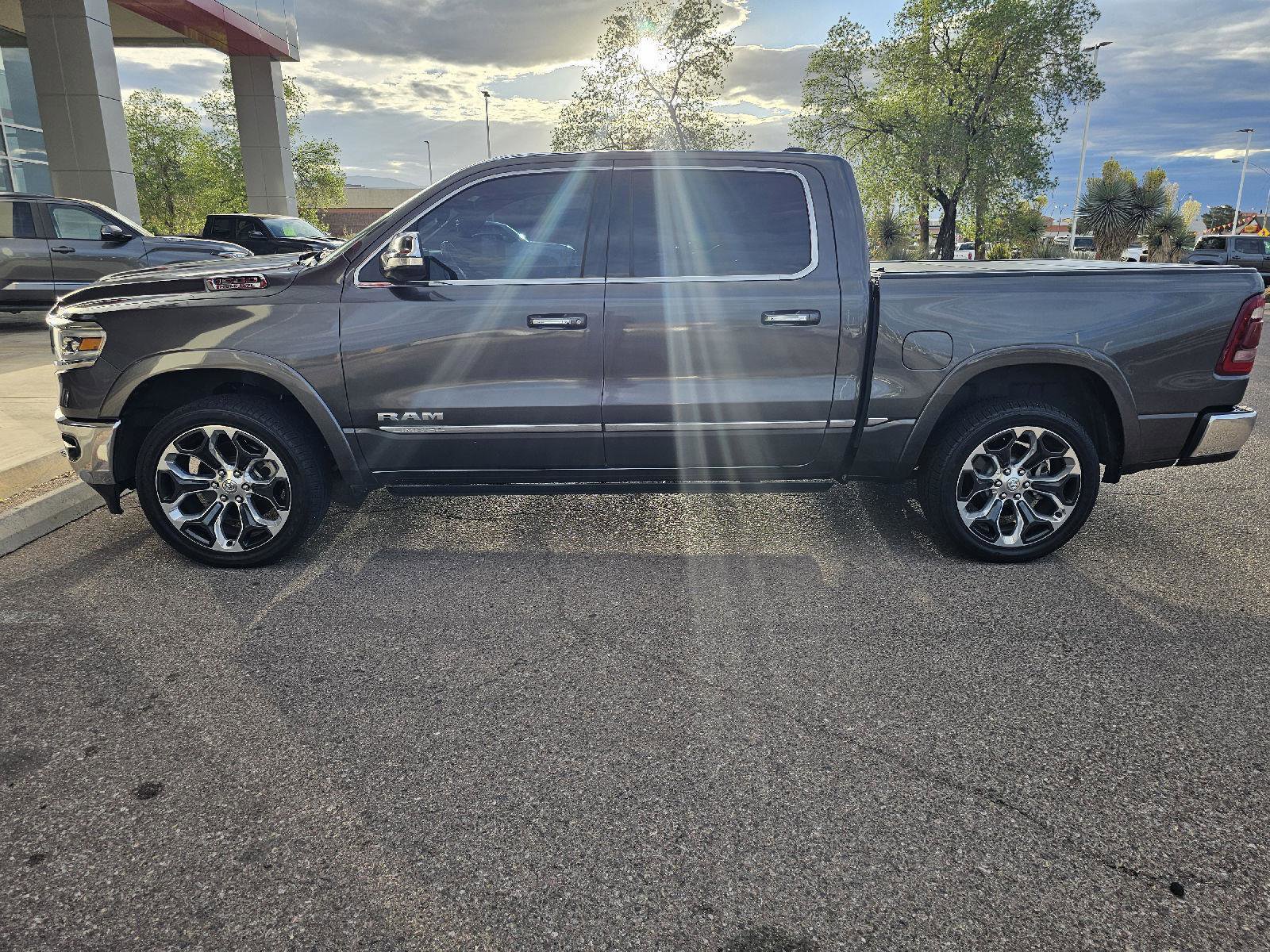 Used 2019 RAM 1500 Limited image 2