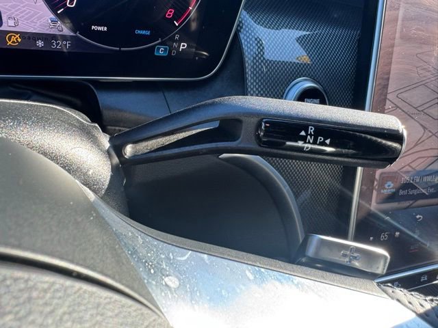 Used 2024 Mercedes-Benz GLC 300 4MATIC image 28