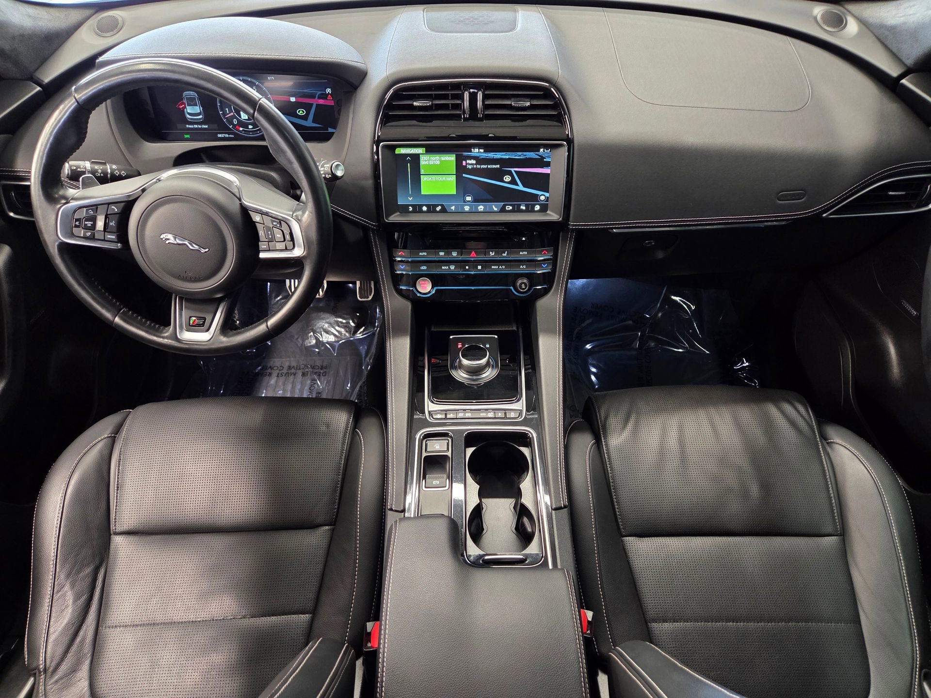 Used 2019 Jaguar F-PACE S image 13