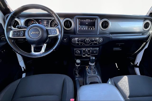 Used 2020 Jeep Wrangler Unlimited Sahara AWD/4WD image 15