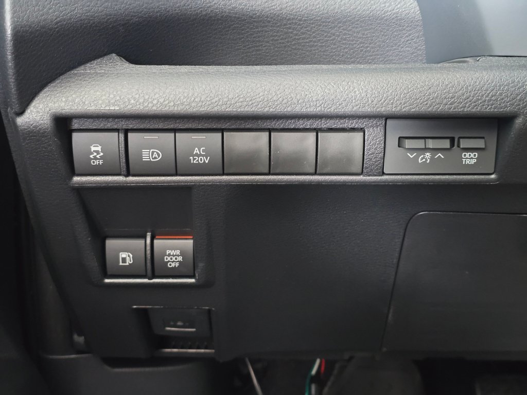 New 2026 Toyota Sienna Limited AWD/4WD image 25
