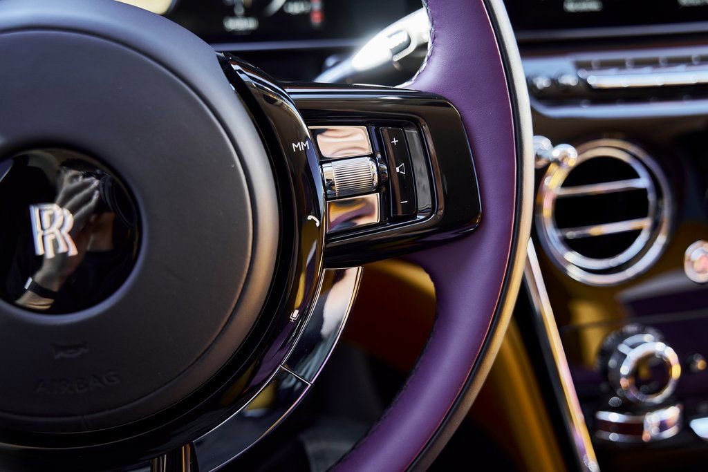 Used 2025 Rolls-Royce Cullinan image 65