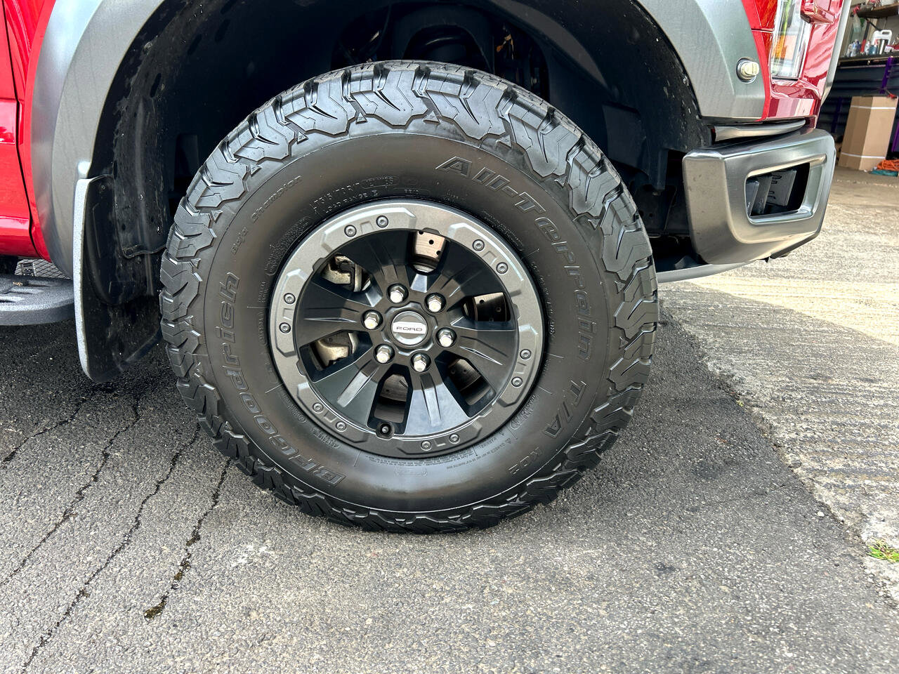 Used 2018 Ford F150 Raptor w/ Equipment Group 802A Luxury image 15