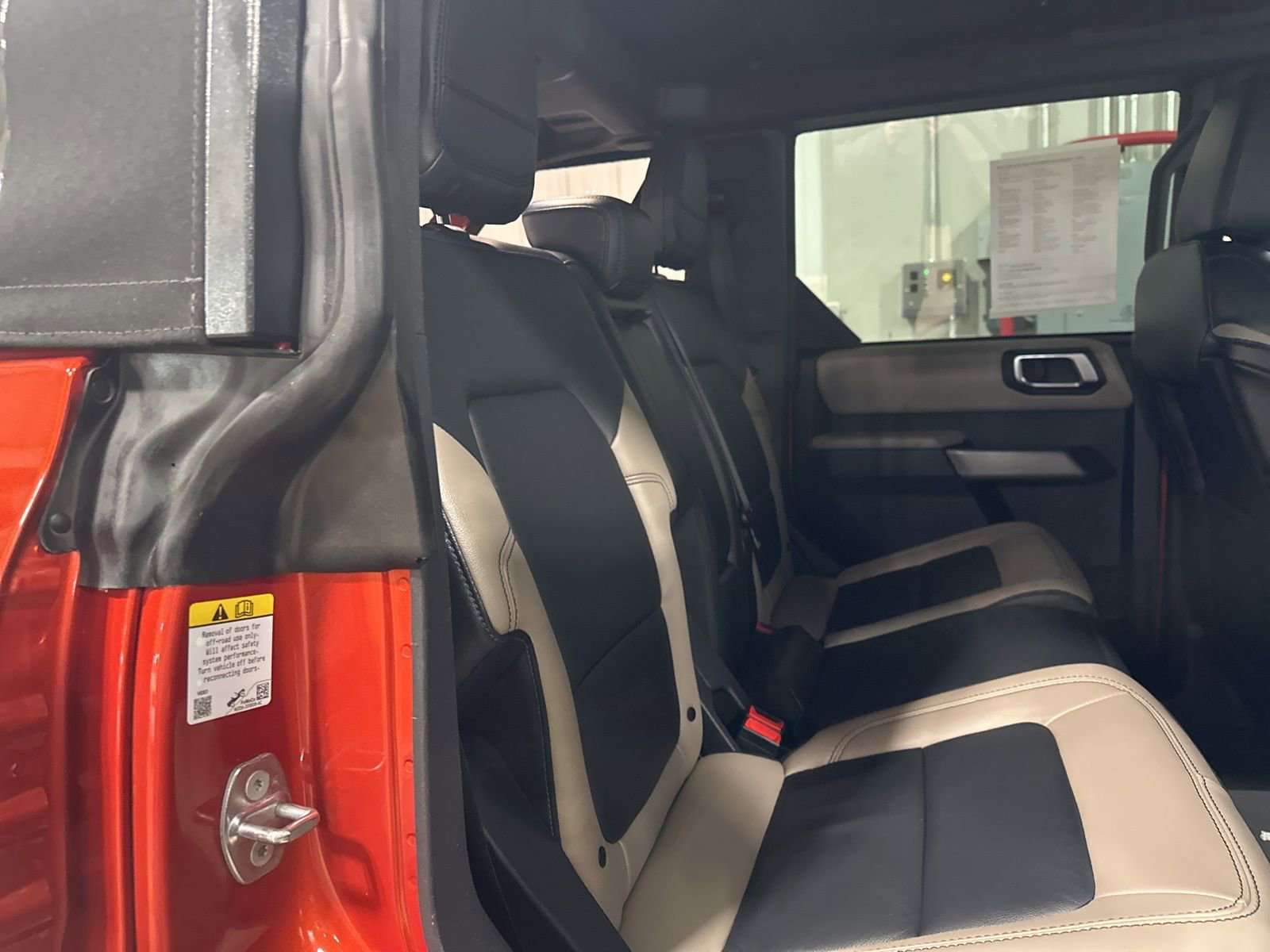 Used 2023 Ford Bronco Wildtrak image 36