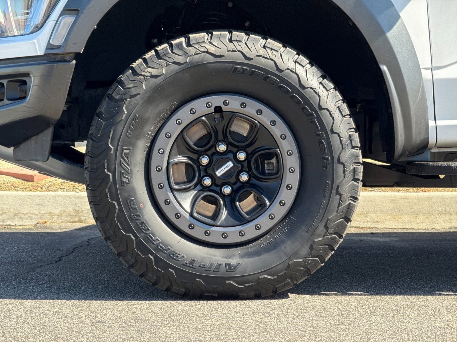 Used 2023 Ford F150 Raptor w/ Raptor Carbon Fiber Package AWD/4WD image 24