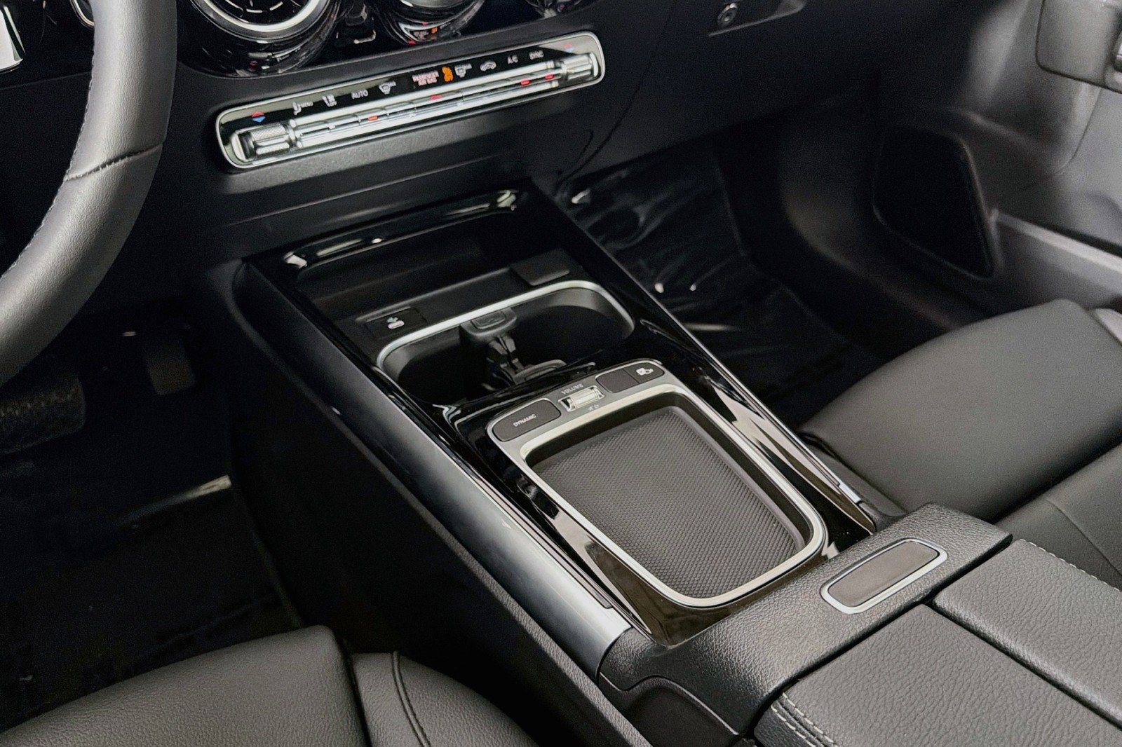 New 2026 Mercedes-Benz GLA 250 image 5