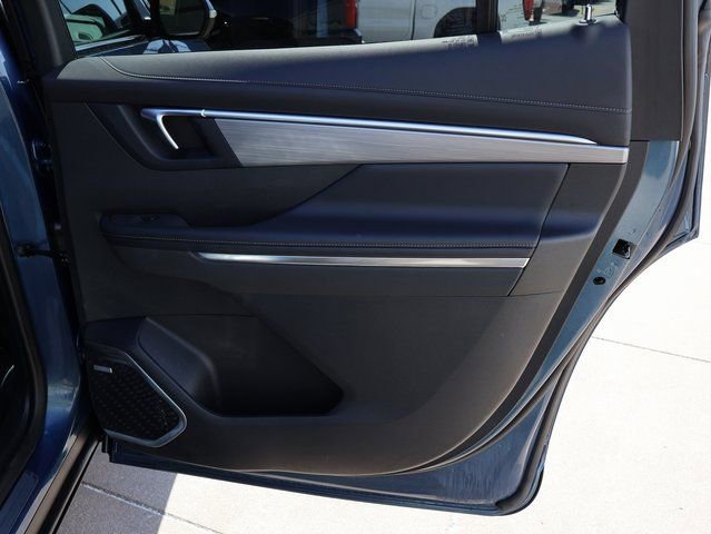 Certified 2025 Buick Enclave Preferred image 13